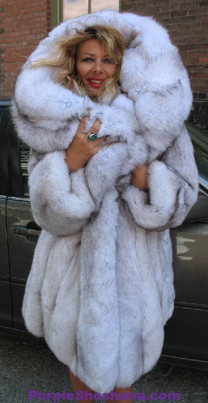 Unique Plush Solid Silver Canadian Blue Fox Fur Coat - Detachable Cape M/L Classic Wool Overcoat Unique Plush Solid Silver Canadian Blue Fox Fur Coat - Detachable Cape M/L Classic Wool Overcoat
